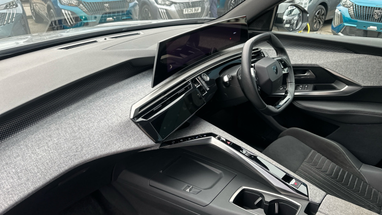 Peugeot 5008 157kW GT 73kWh 5dr Auto Electric Estate